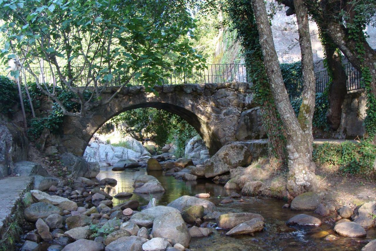 Apartamentos Rurales Manolo Casas del Monte المظهر الخارجي الصورة
